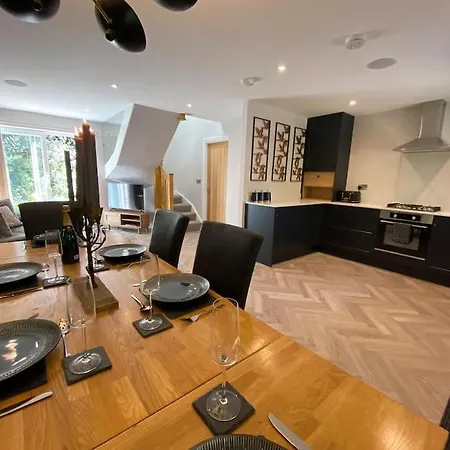 Cornish Country Getaway *